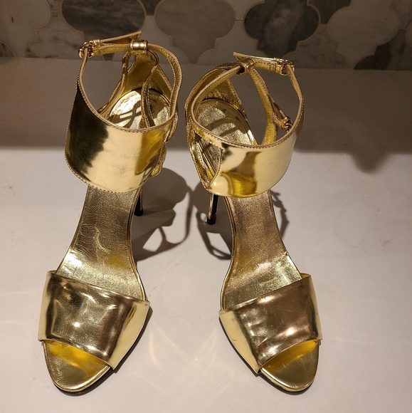 Gucci Shoes - Gucci Metallic Gold Leather Sandals with Ankle Strap 10B